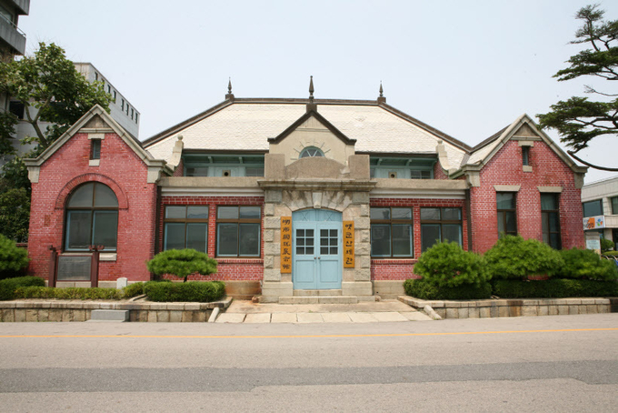 군산세관 1908년 대한제국이 건립