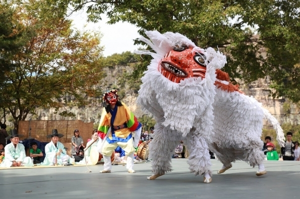 봉산탈춤