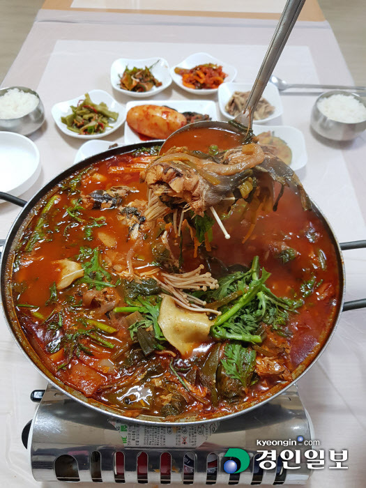 빠가사리 메기 매운탕. 여주/양동민기자 coa007@kyeongin.com
