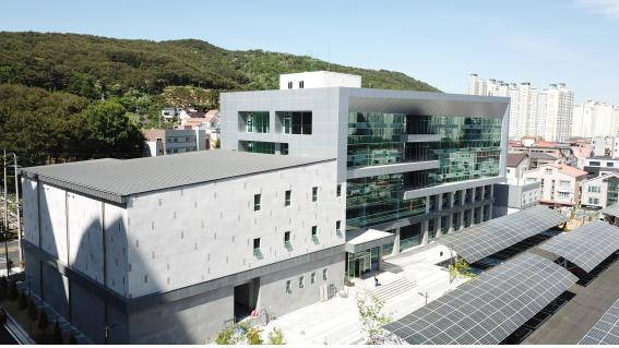 경남콘텐츠기업육성센터 전경./경남콘텐츠기업육성센터/