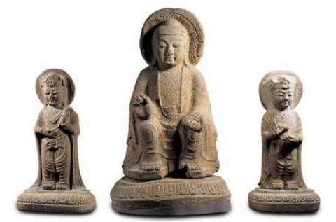 보물로 지정 예고된 경주 남산 장창곡 석조미륵여래삼존상. 문화재청 제공
