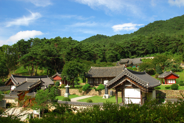 올해 지역문화대표브랜드 대상을 수상한 월봉서원은 ‘꼬마 철학자 상상학교’ 등 지역과 세대를 아우르는 다채로운 프로그램을 운영해 큰 호응을 얻었다. <광산구 제공>