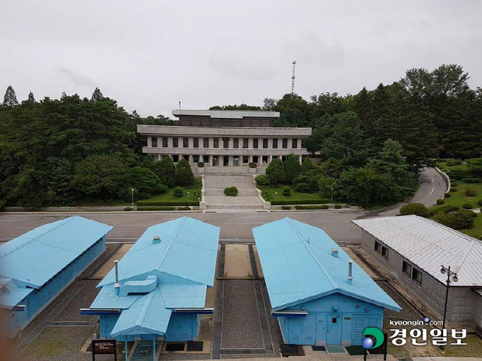 통일부는 판문점 견학을 중단 13개월 만인 11월부터 재개한다. 사진은 판문점 전경. 2020.10.19 /경인일보 DB