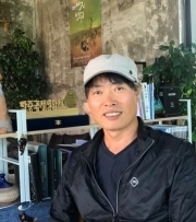 변성진 감독