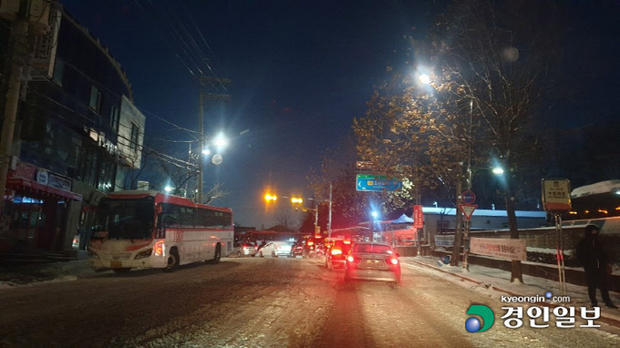 화성시 수원대학교 앞.2021.1.7 /김영래기자 yrk@kyeongin.com