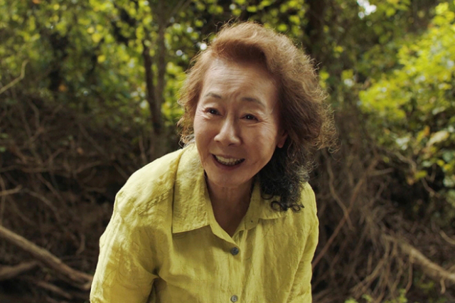영화 '미나리'에 출연한 윤여정. 판씨네마(주) 제공