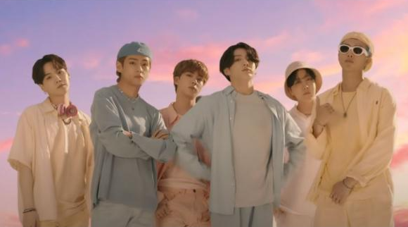 사진은 방탄소년단 '다이너마이트' 뮤직비디오 캡처