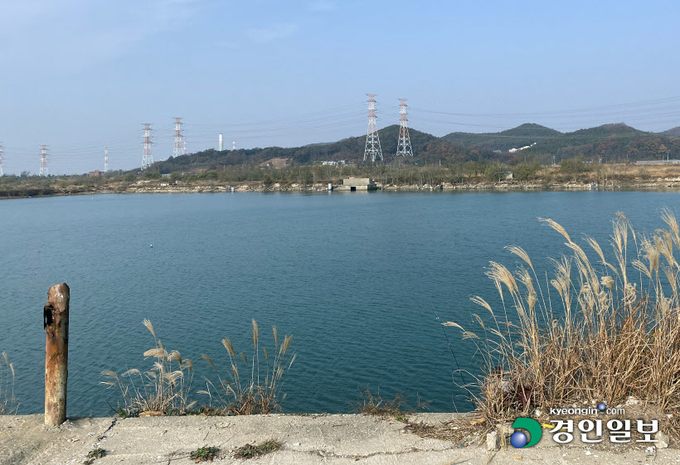 더불어민주당 인천시당 매립지 특별위원회가 24일 인천의 자체매립지 후보지로 옹진군 영흥도와 선갑도를 제시했다. 사진은 특별위원회가 후보지로 제시한 영흥도 자체매립지 대상지. /경인일보DB