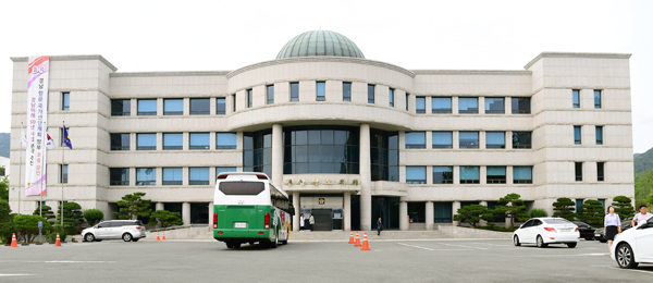 경남도의회 전경./경남신문DB/