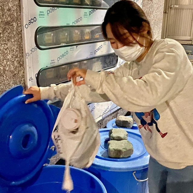 부산시 ‘줍깅’ 캠페인 참가자 SNS.