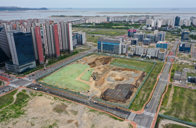 지난 14일 외국인 투자 구역에서 해제된 부산 강서구 명지국제신도시 의료부지. 정종회 기자 jjh@