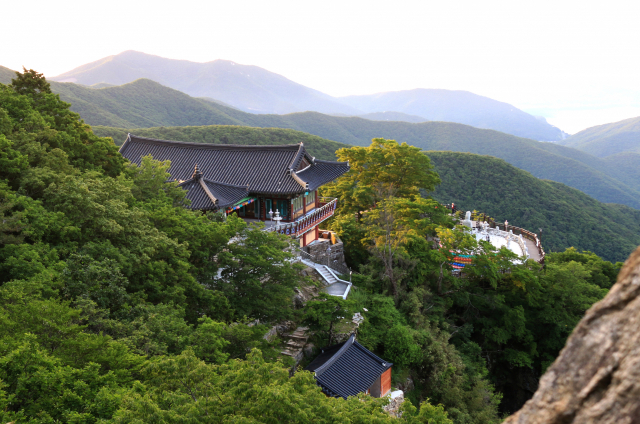 남해 보리암의 여명