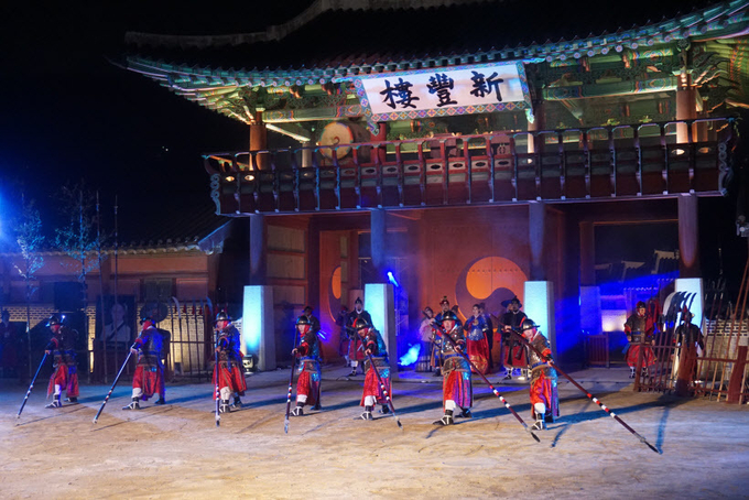 수원시립공연단 무예24기 시범단. /수원시립공연단 제공