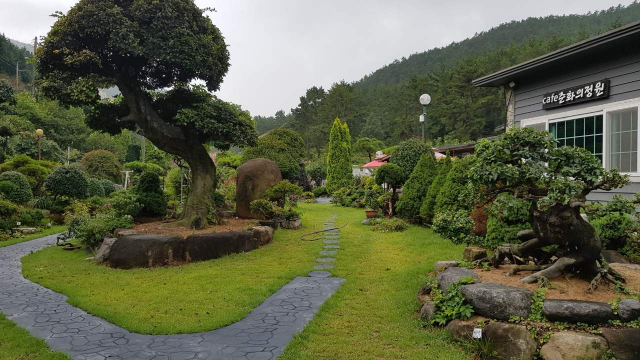 춘화의정원.