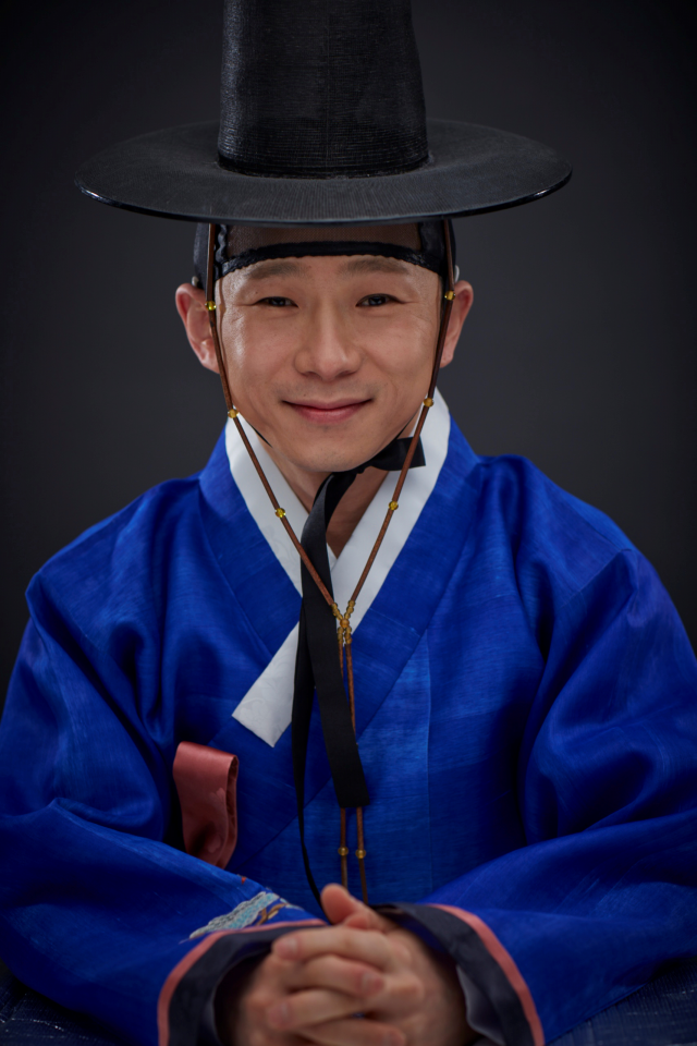 국가무형문화재 제57호 경기민요 이수자인 이희문