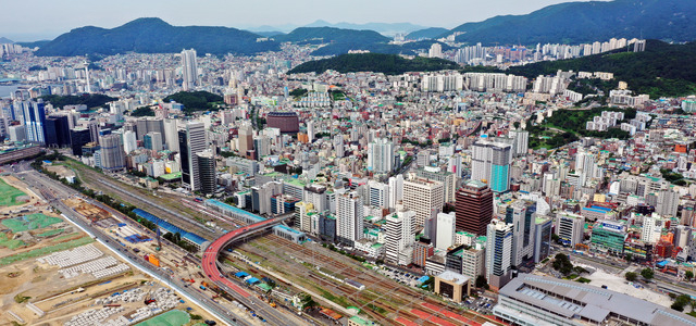 부산 중구 동구 일대 원도심. 부산일보DB