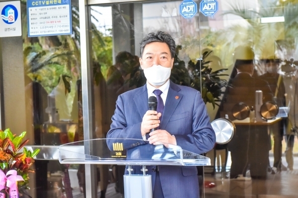 김수오 검찰총장이 24일 제주4·3사건 직권재심 권고 합동수행단 현판식에서 인사말을 하고 있다.