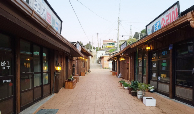 옛 추억을 새록새록 돋아나게 하는 영산포 죽전골목.