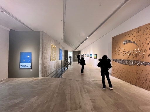 양구군립 박수근미술관 내 현대미술관과 박수근파빌리온에서 `오마주 밀레·오마주 박수근'을 주제로 내건 국제 교류전이 진행되고 있다. 전시회는 내년 2월27일까지다.
