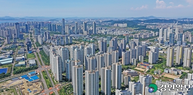 사진은 송도국제도시 일대 아파트 전경. /경인일보DB