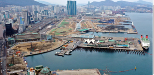 ‘정부 부산지방합동청사’가 2025년 부산항 북항 재개발지구 내에 문을 연다. 부산항 북항 1단계 재개발사업 구역. 부산일보DB