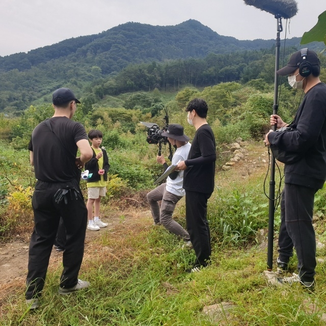 2021 단편영화 제작지원 사업 선정작 <펑> 스틸컷