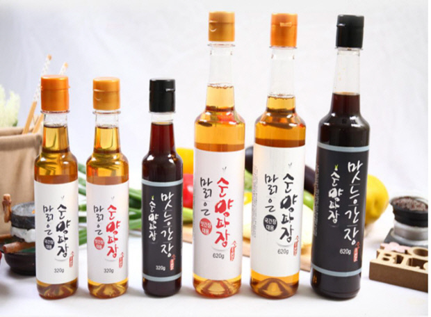 무안 양파로 만든 다양한 가공식품들. 양파즙부터 잼, 음료, 식초, 간장 등이 인기를 끌고 있다.