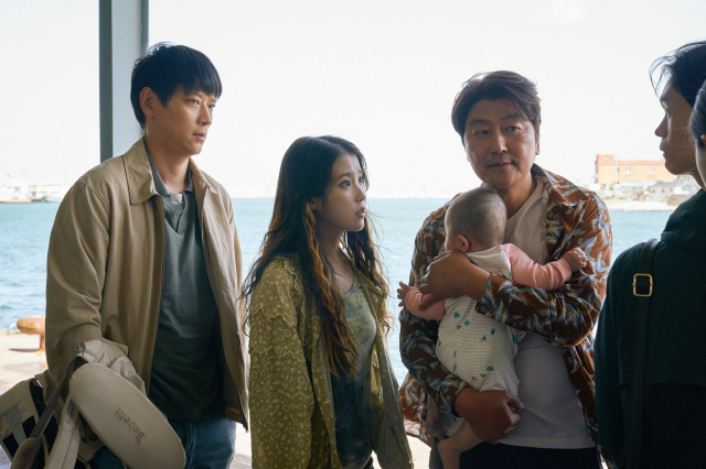 영화 '브로커'의 한 장면. 네이버 영화