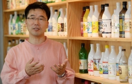 허시명 술 평론가