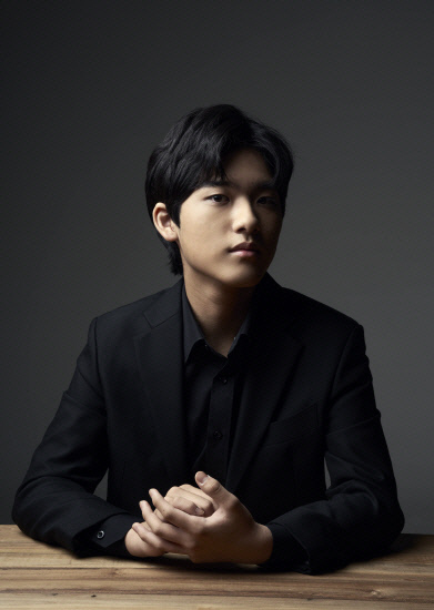 피아니스트 임윤찬