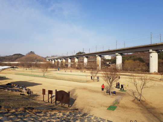 대전 갑천 파크골프장 1구장. 사진=신익규 기자