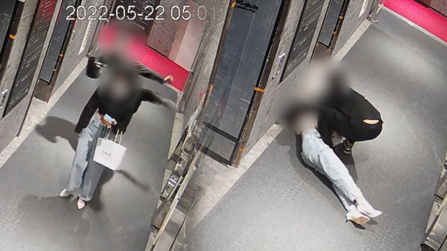 지난해 5월 부산 서면 오피스텔 공동현관에서 귀가하던 20대 여성을 아무런 이유도 없이 무차별 폭행한 30대 남성의 모습. 피해자 측은 당시 가해 남성이 CCTV 사각지대로 끌고 가 성범죄를 저지른 것으로 보고 있다. 피해자 측 제공