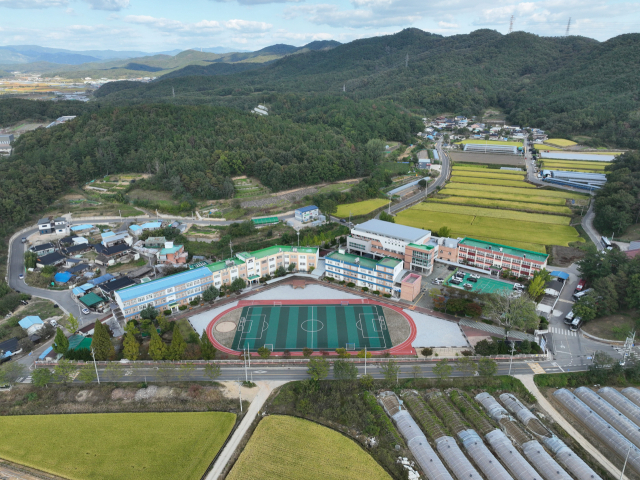 달성군 하빈면 감문리 달서중·고등학교 전경. 달성군 제공.