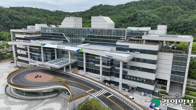 사진은 경기도청 북부청사 전경. /경인일보DB