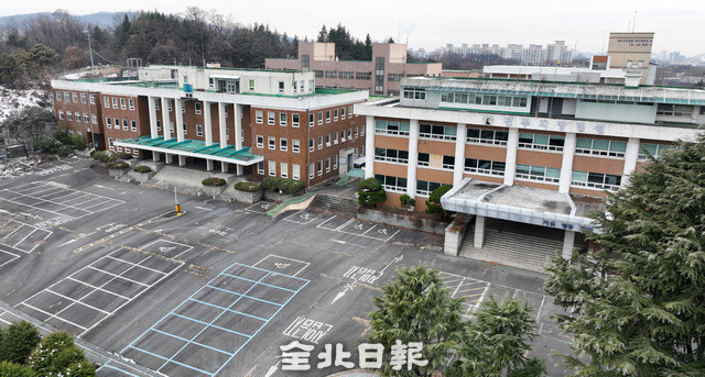 전주시 덕진동 일원 옛 전주지방법원, 전주지방검찰청. 전북일보 자료 사진