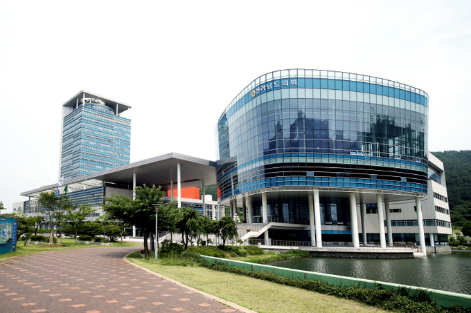 전남도의회 전경