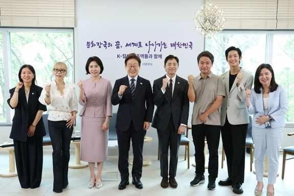 (제주일보) 이재명 대통령 '폭싹 속았수다’ 보면서 울었다