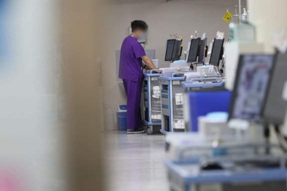 (부산일보) ‘아프면 서울행’ 가속… 부산 환자 매일 156명 서울로