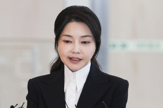 (대전일보) 특검, 김건희 오후 조사 돌입…도이치·공천·건진 의혹 집중 추궁