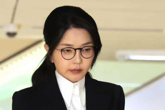 (대전일보) 특검, 소환조사 하루만에 김건희 구속영장 청구