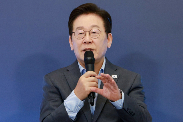 (매일신문) 李대통령, "美 3천500억불 요구 수용시 금융위기 직면"