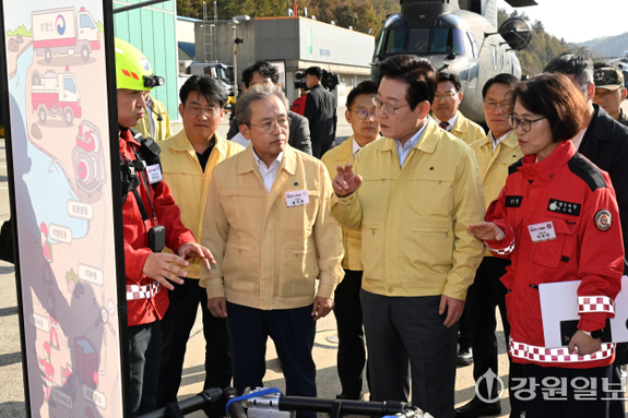 (강원일보) 강원 산불 위험지역 시찰한 李대통령 "지나친 것이 부족한 것보다 100배 낫다"