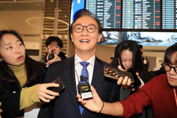 (매일신문) 통일교, 전재수 책 1천만원어치 샀다…"정상적인 구매" 반박