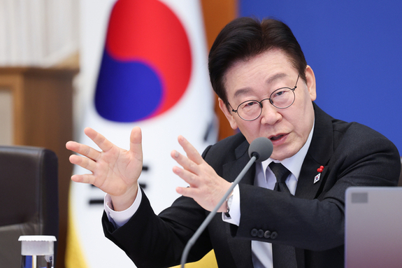 (대전일보) 이 대통령 "4년 전부터 중과 유예 종료 예고…대비 안 한 다주택자 책임"