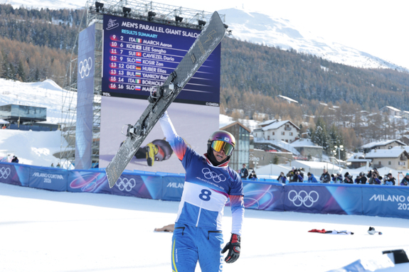 (강원일보) '하이원 소속' 김상겸, 동계올림픽 한국 첫 메달…스노보드 평행대회전 은메달
