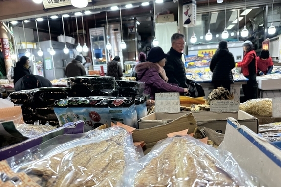 (경인일보) [경인 Pick] 정부, 대형마트 새벽배송 허용