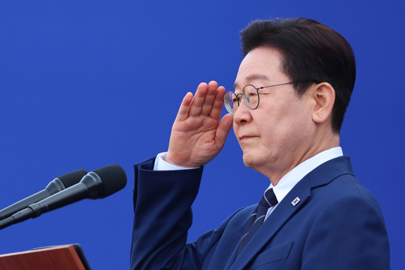 (부산일보) 이 대통령, 검찰개혁 논란 끝나자 다시 '부동산 투기' 조준