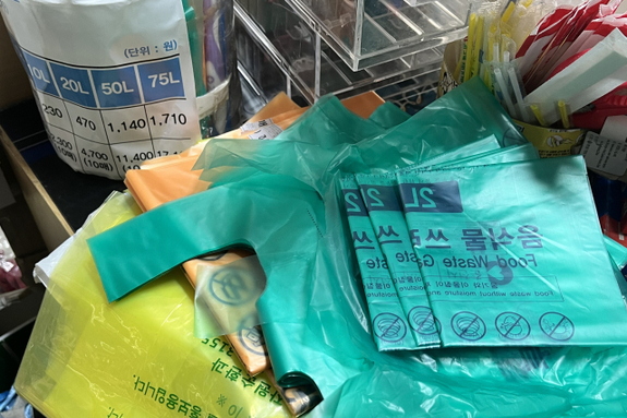 (강원일보) 전쟁이 바꾼 일상…중고차 수출 멈추고 비닐 수급도 비상