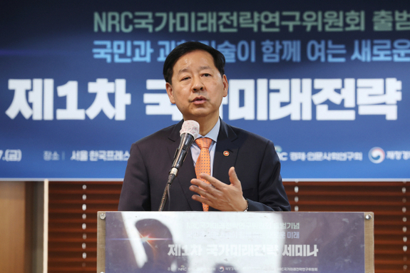 (부산일보) 출구 안 보이는 전쟁, 차량 5부제 민간 확대 가능성