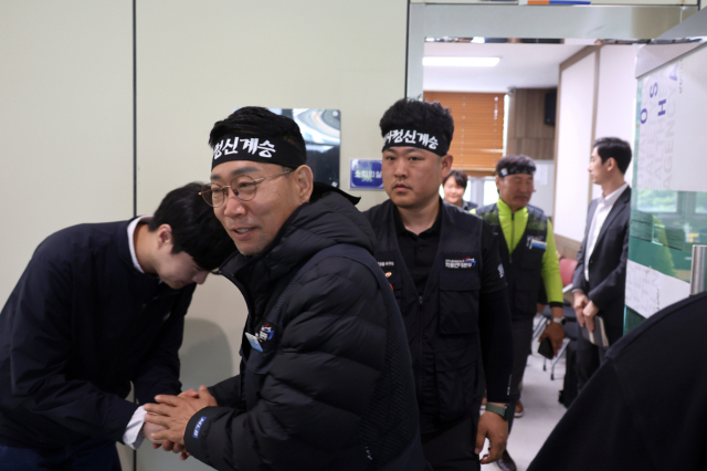 (경남신문)진주 화물연대 사고 이틀 만에 교섭 테이블